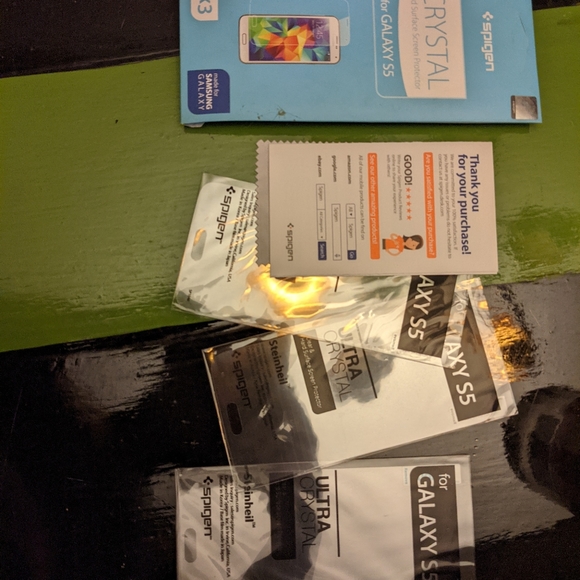 Galaxy S5 screen protector - Picture 2 of 3